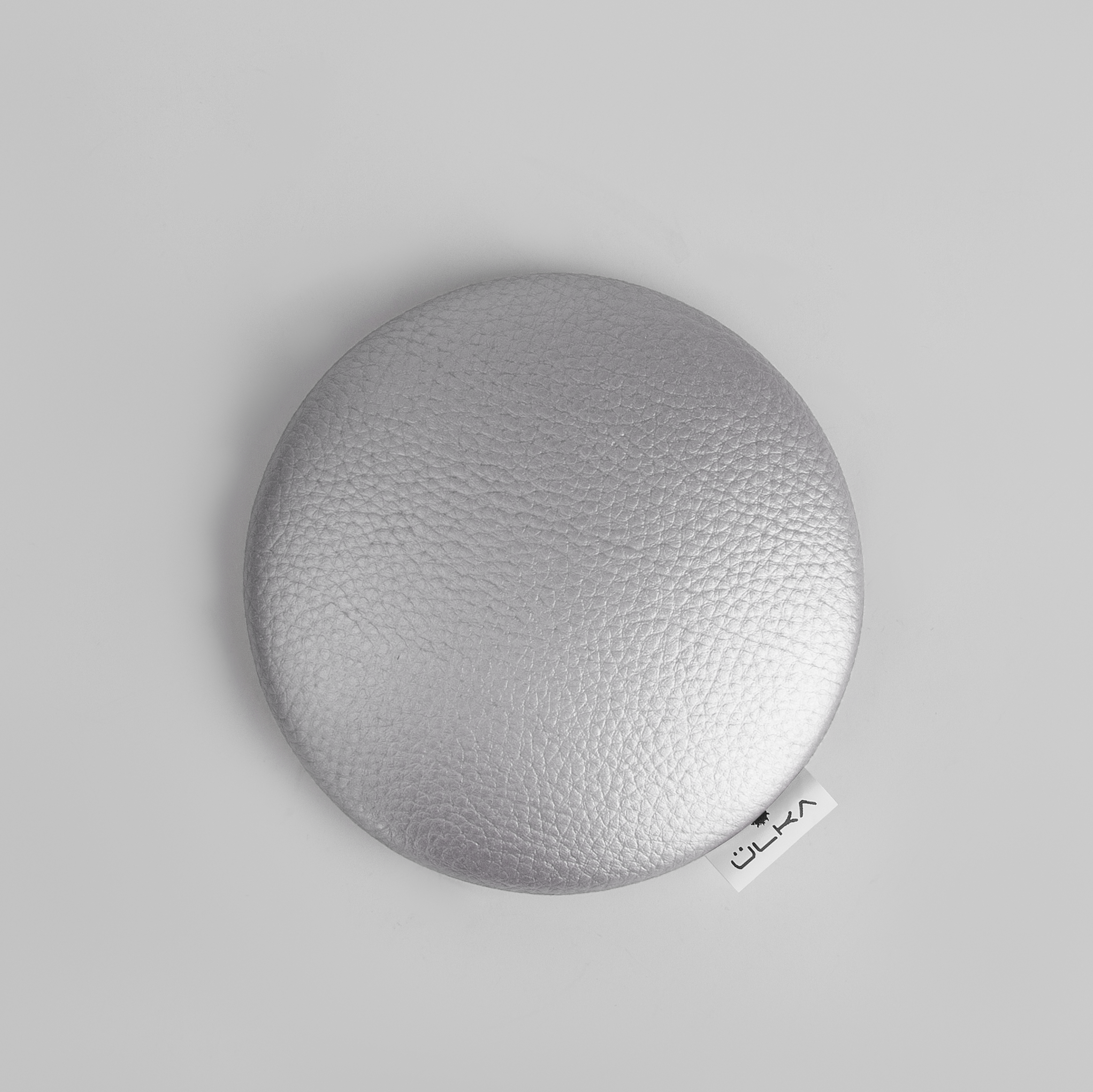 ULKA Elkoņu pagalvėlė sidabro spalvos nr.23