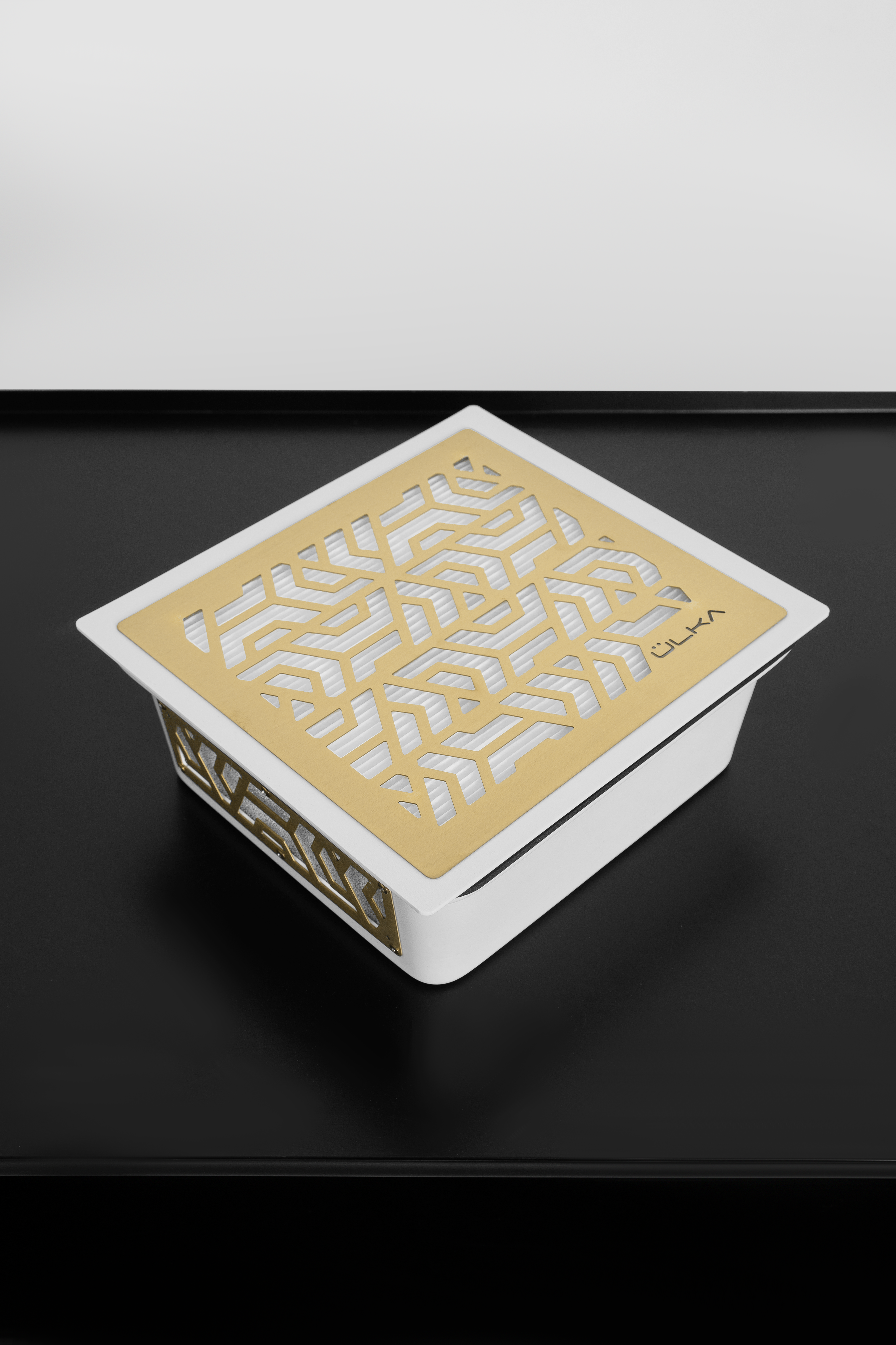 ULKA Built-in dust collector BUILD-IN PREMIUM White with Gold grid