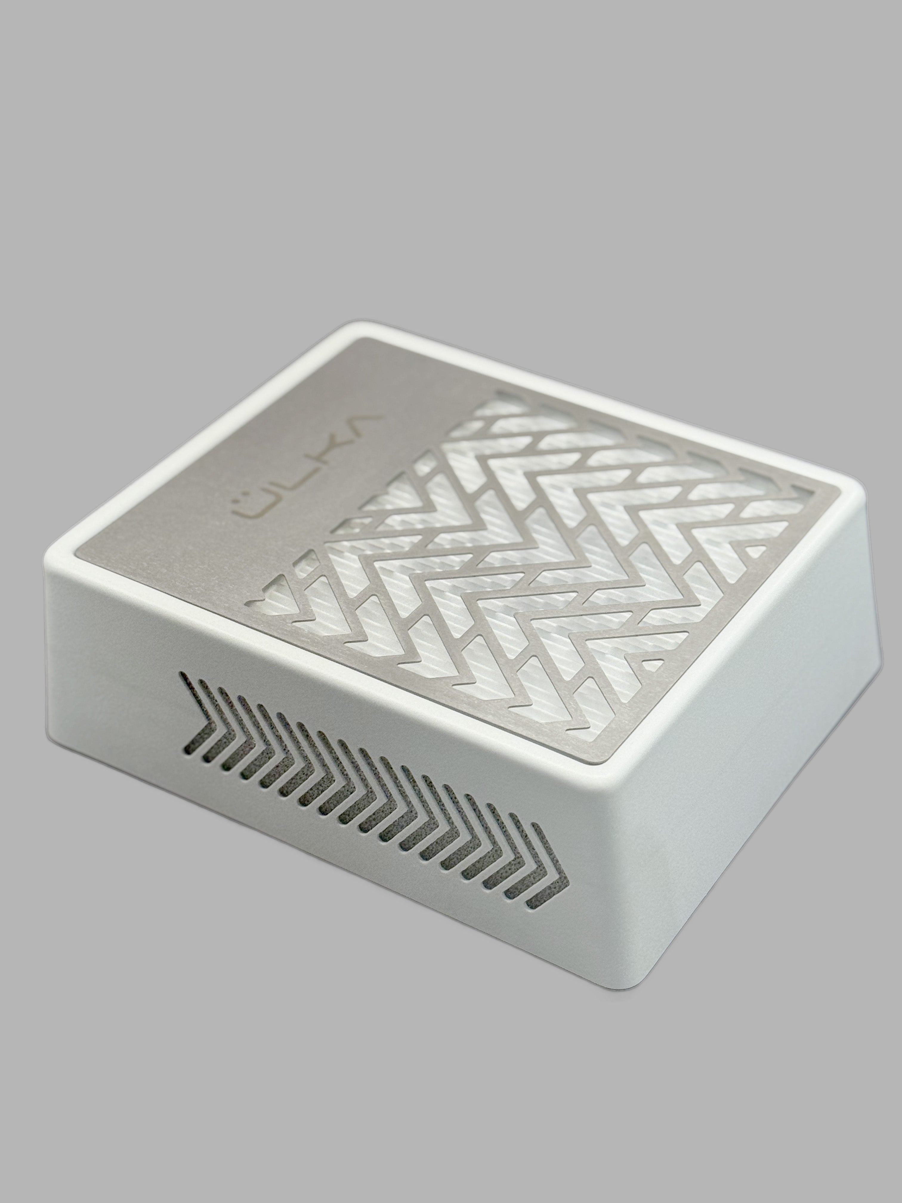 ULKA dulkių siurblys PATOGUS baltos spalvos