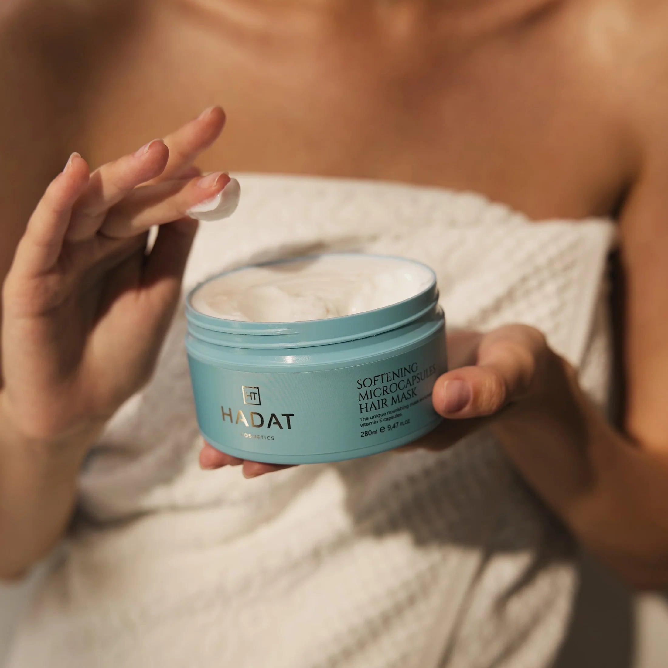 HADAT MINKŠTINANČIOS MIKROKAPSULĖS PLAUKŲ KAUKĖ Minkštinamoji plaukų kaukė, 280 ml