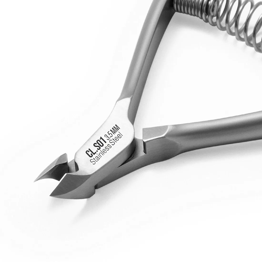 NGHIA Cuticle Nippers CL.205 5 mm