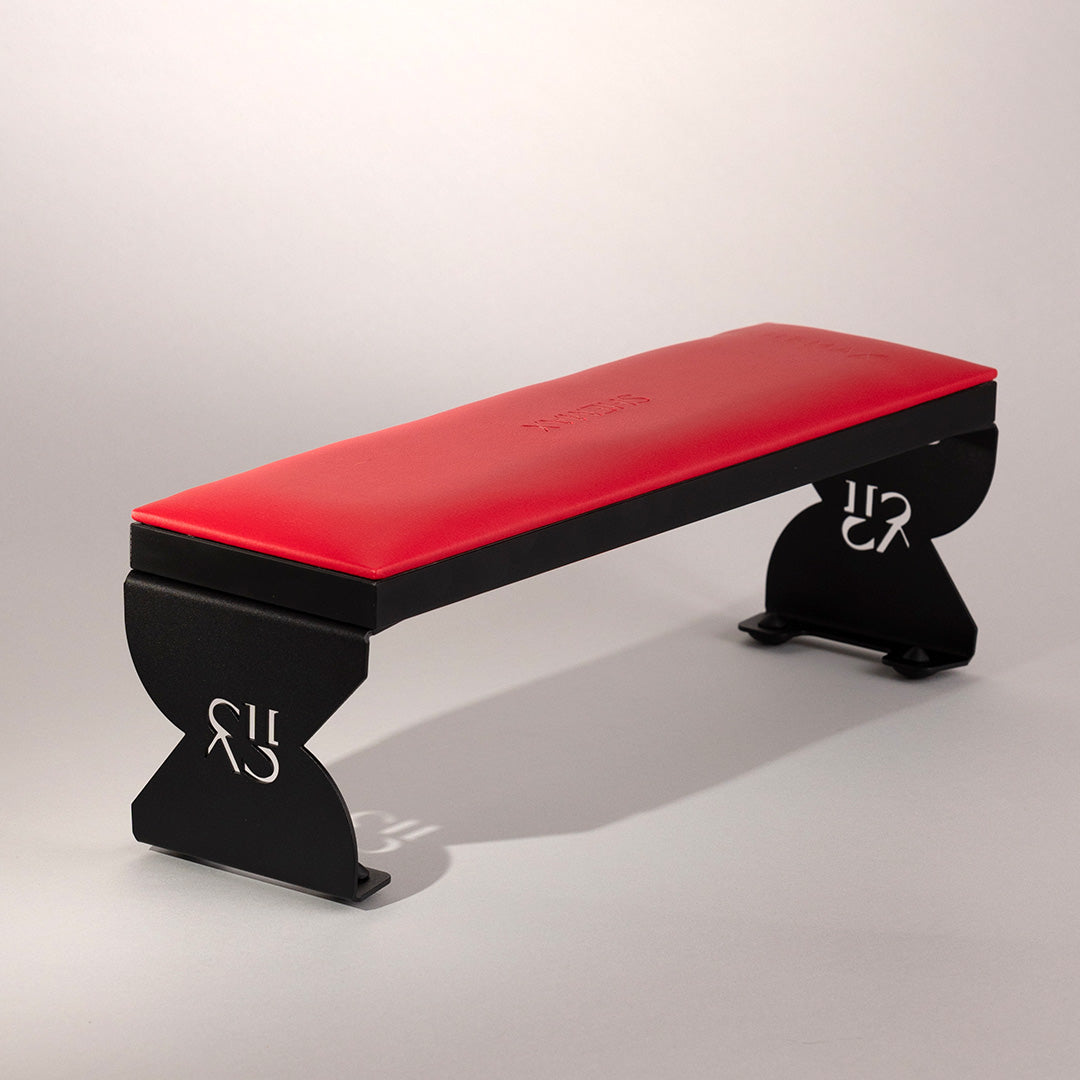 SHEMAX Armrest red on black legs