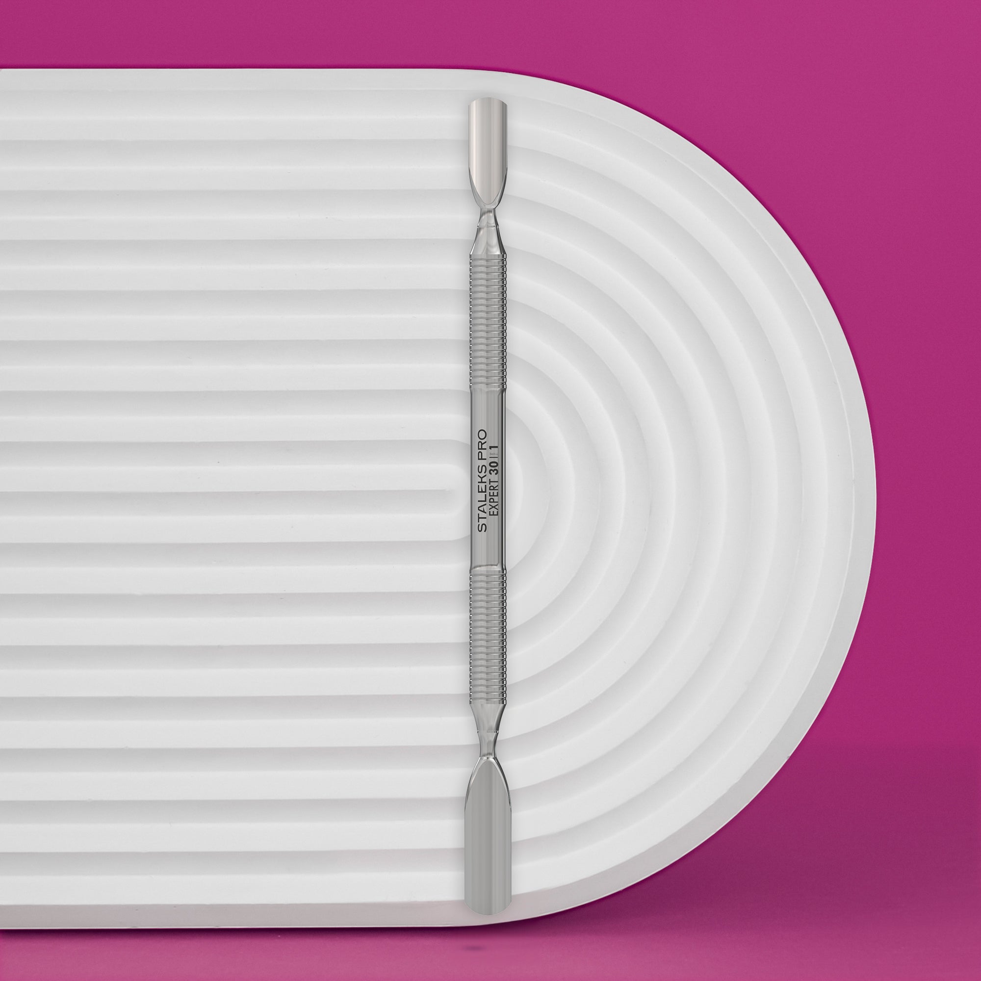 STALEKS Nagų odelės stumtuvas ekspertui [PE-30/1]