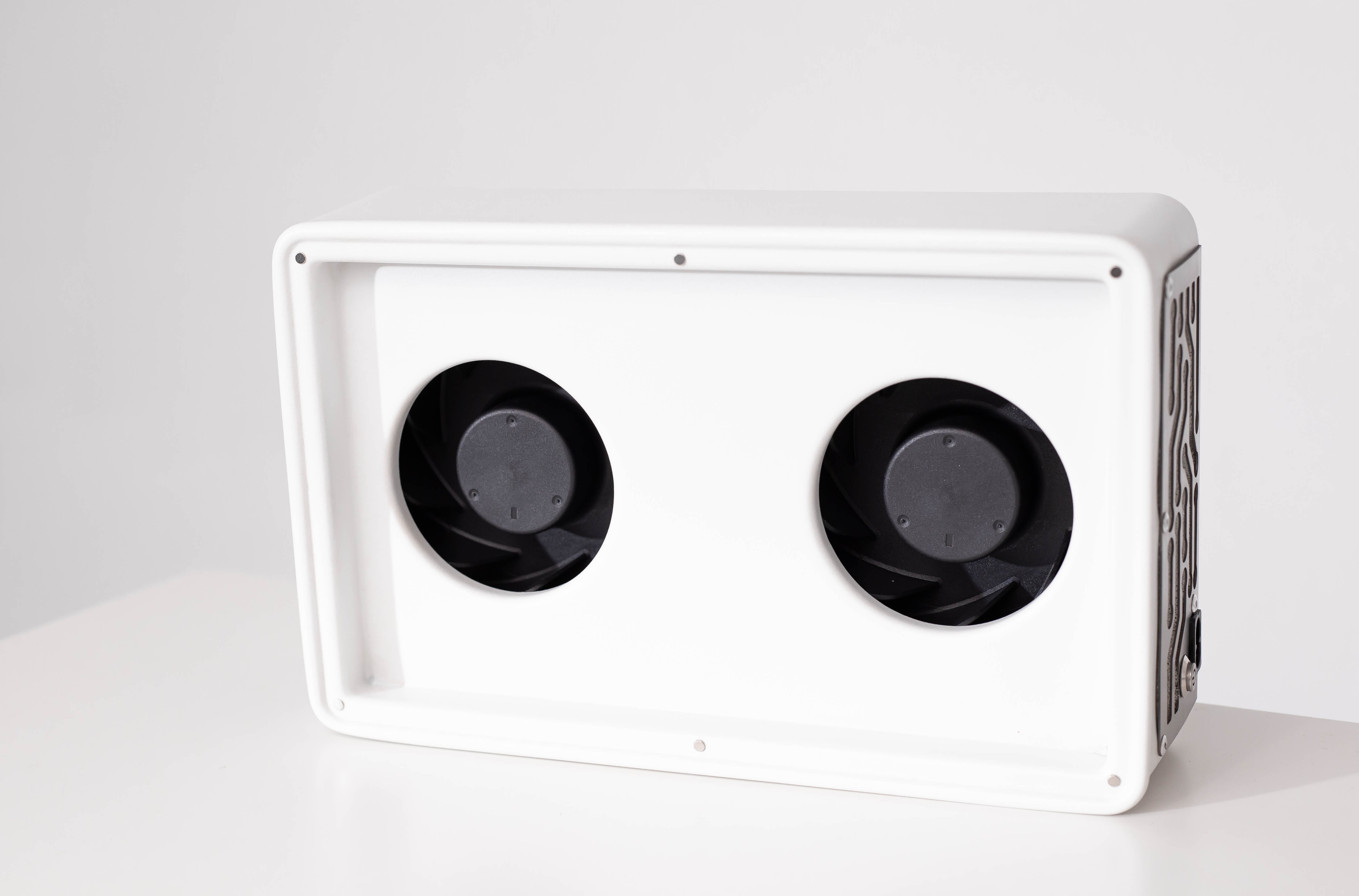 ÜLKA маникюрная вытяжка NANO, белый