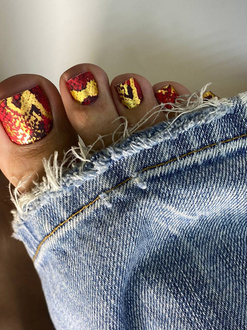 Pedikiūro spintelė su pedikiūro plėvele ir auksine folija [WR-929]