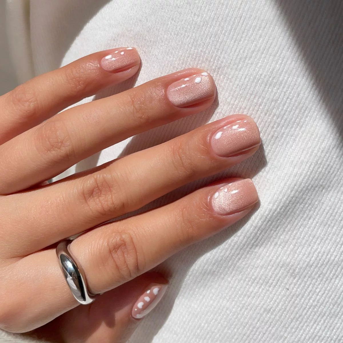 733 Semilac УФ-гель-лак «Creamy Praline Gloss», 7 мл