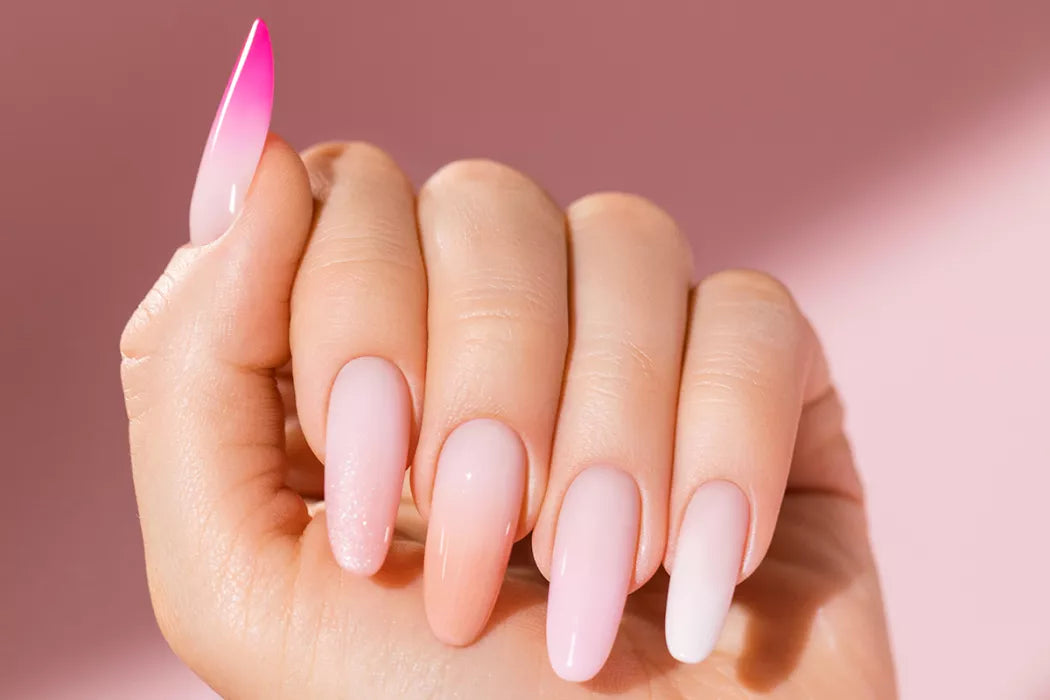 „Victoria Vynn“ „BOOMY OMBRE“ gelis, blizgus, nude atspalvis